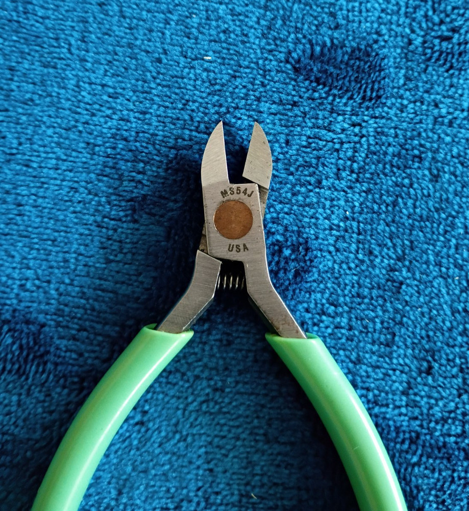 New XCELITE MS54J Diagonal Pliers USA.