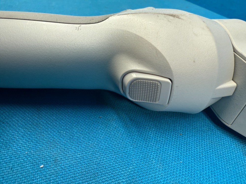 DJI Osmo Technology Mobile SE OK200 3-Axis Phone Gimbal Stabilizer