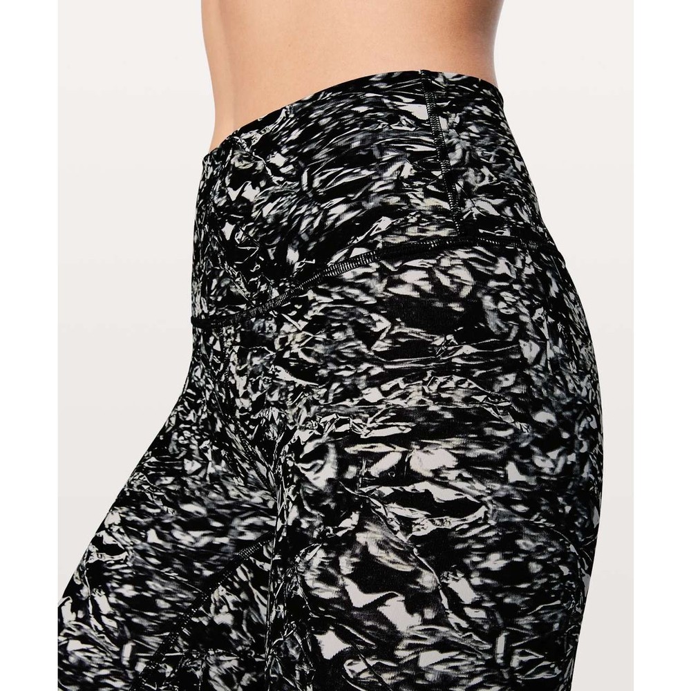 Lululemon Wunder Under Hi-Rise Tight 31" Size 4