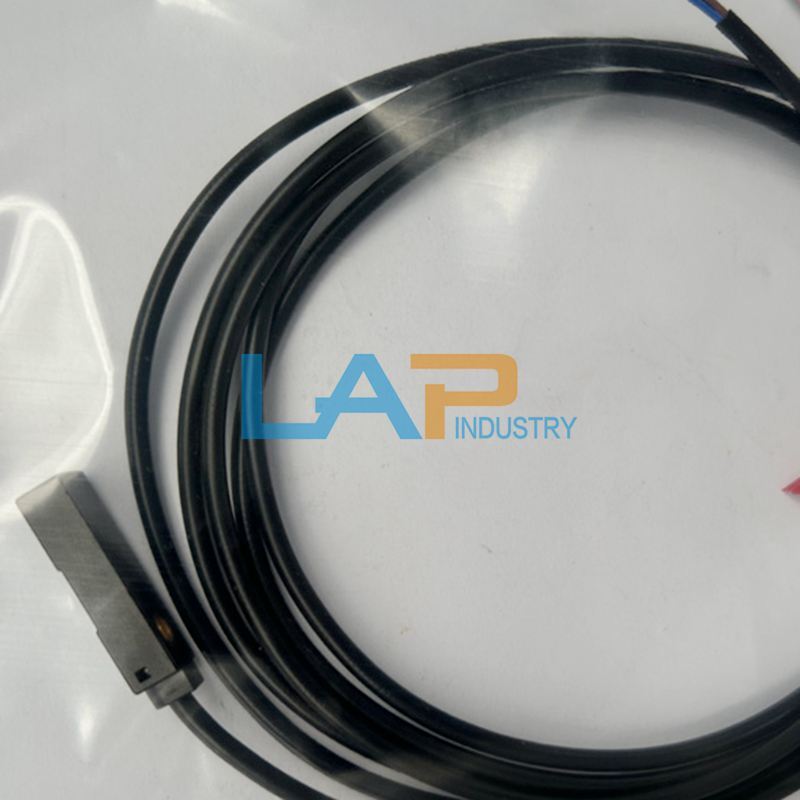 1Pcs New Inductive Proximity Switch Sensor SP08-2B5PA SP082B5PA