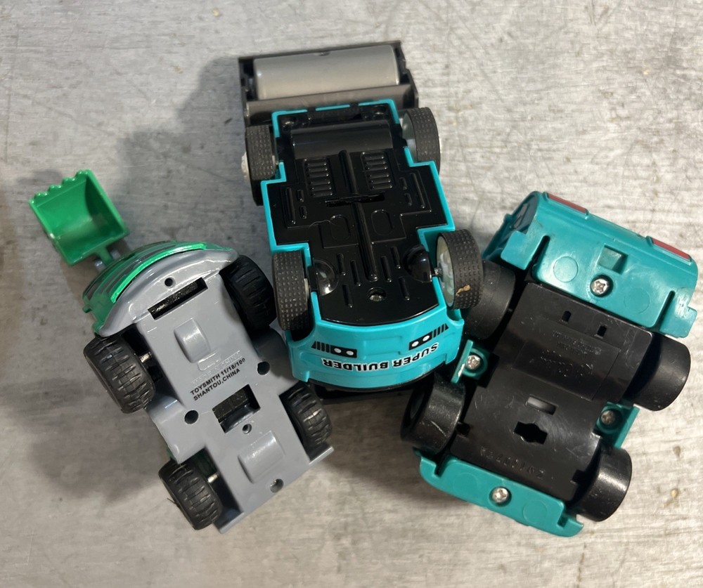 Builder Super Power Construction Roller Garbage Bucket Loader Truck Lot 3