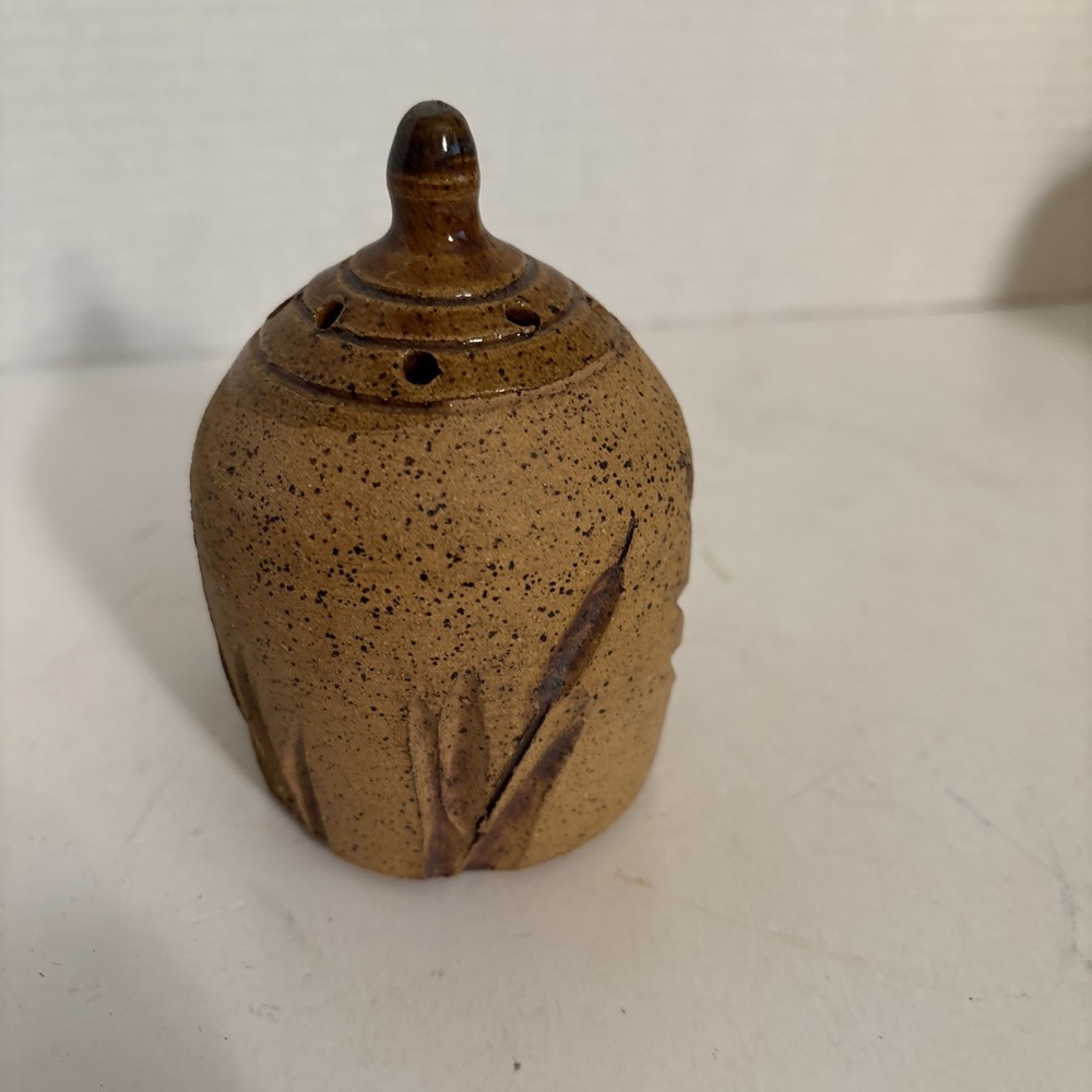 Annapolis Stoneware Incense Burner Cattail Pattern 4"
