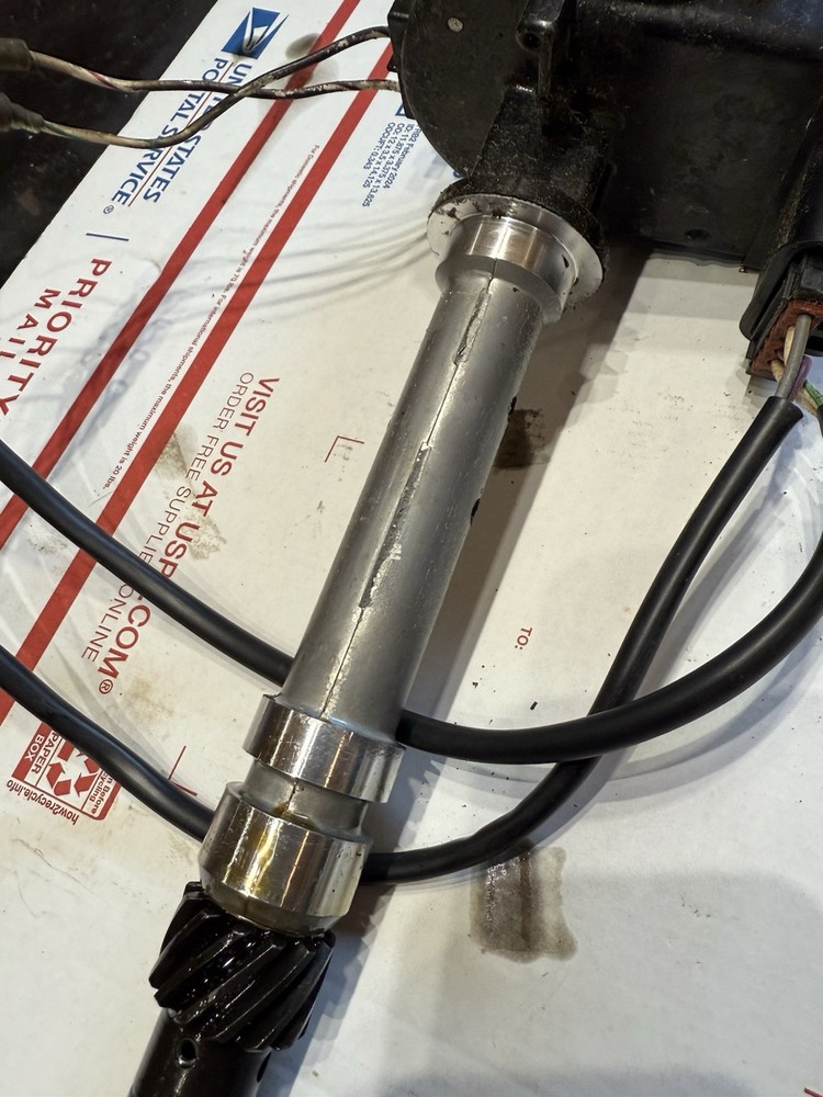 Mercruiser 5.0/5.7 thunderbolt IV distributor with ignition module V8-22