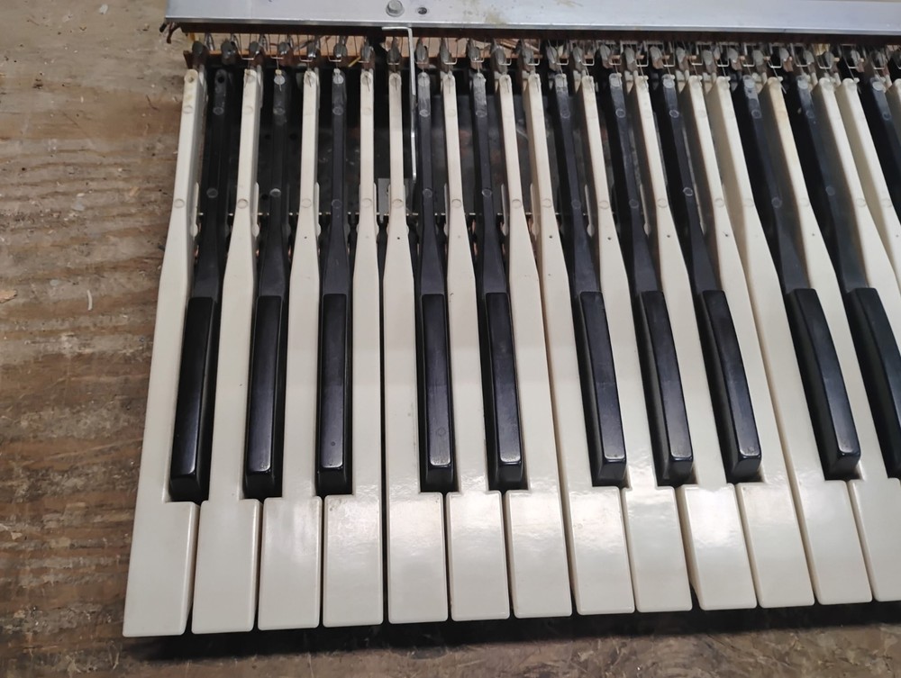 Vintage Organ Keys 44 Note 3.5 Octave Set! MAKE OFFER!