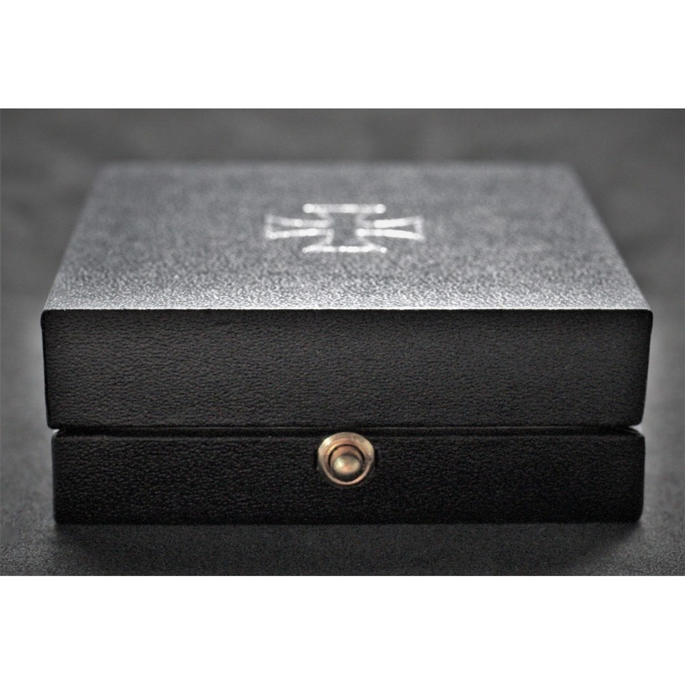 WW2 First Class Iron Cross Box - REPRO