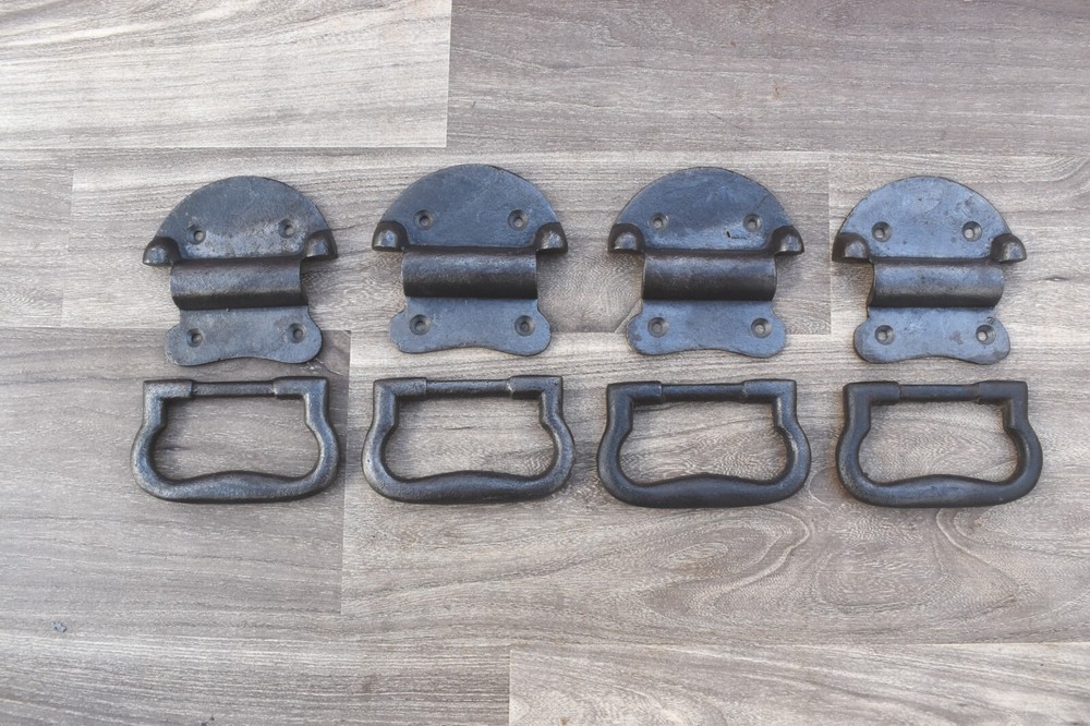 VINTAGE Cast Iron chest door KNOCKER ring Pull drop handle knob 4 pic
