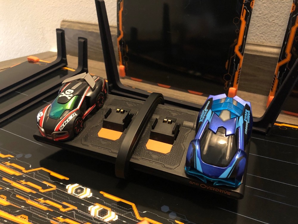 Anki OverDrive Starter Kit Racing Game