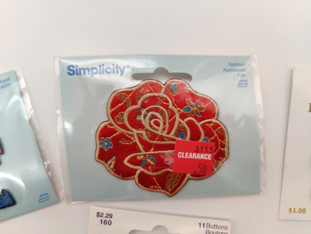 Various Sewing Notions And Patches