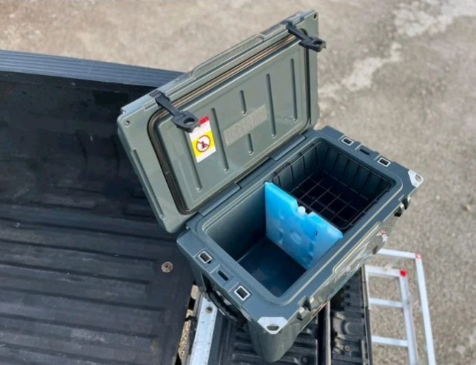 Glacier Ice Pack 45qt