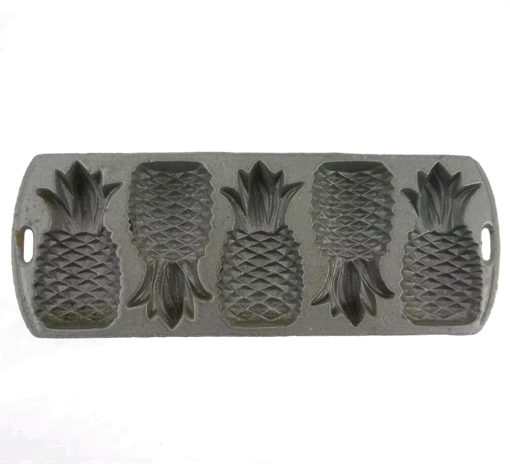 13" John Wright Co USA Vintage 1996 Pineapple Mold Cast Iron Pan