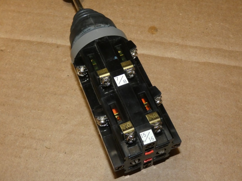 Idec ARN 866070 Joystick Switch