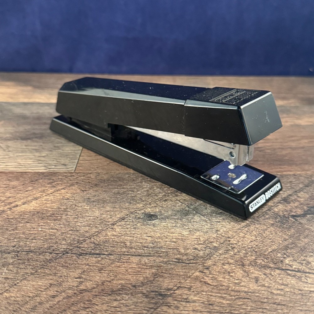 Stanley Bostitch Stapler Model B660