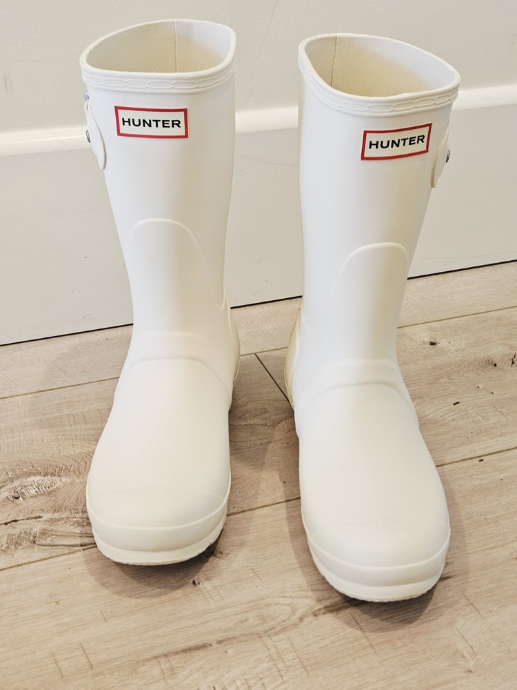 NEW HUNTER SIZE8 WOMEN'S ORIGINAL SHORT RAIN BOOTS IVORY