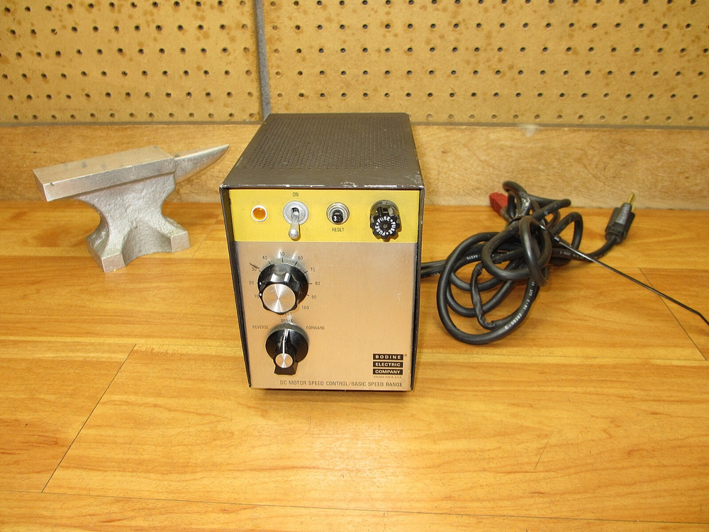 Bodine ASH-400 *USED POWERS UP* DC Motor Speed Control