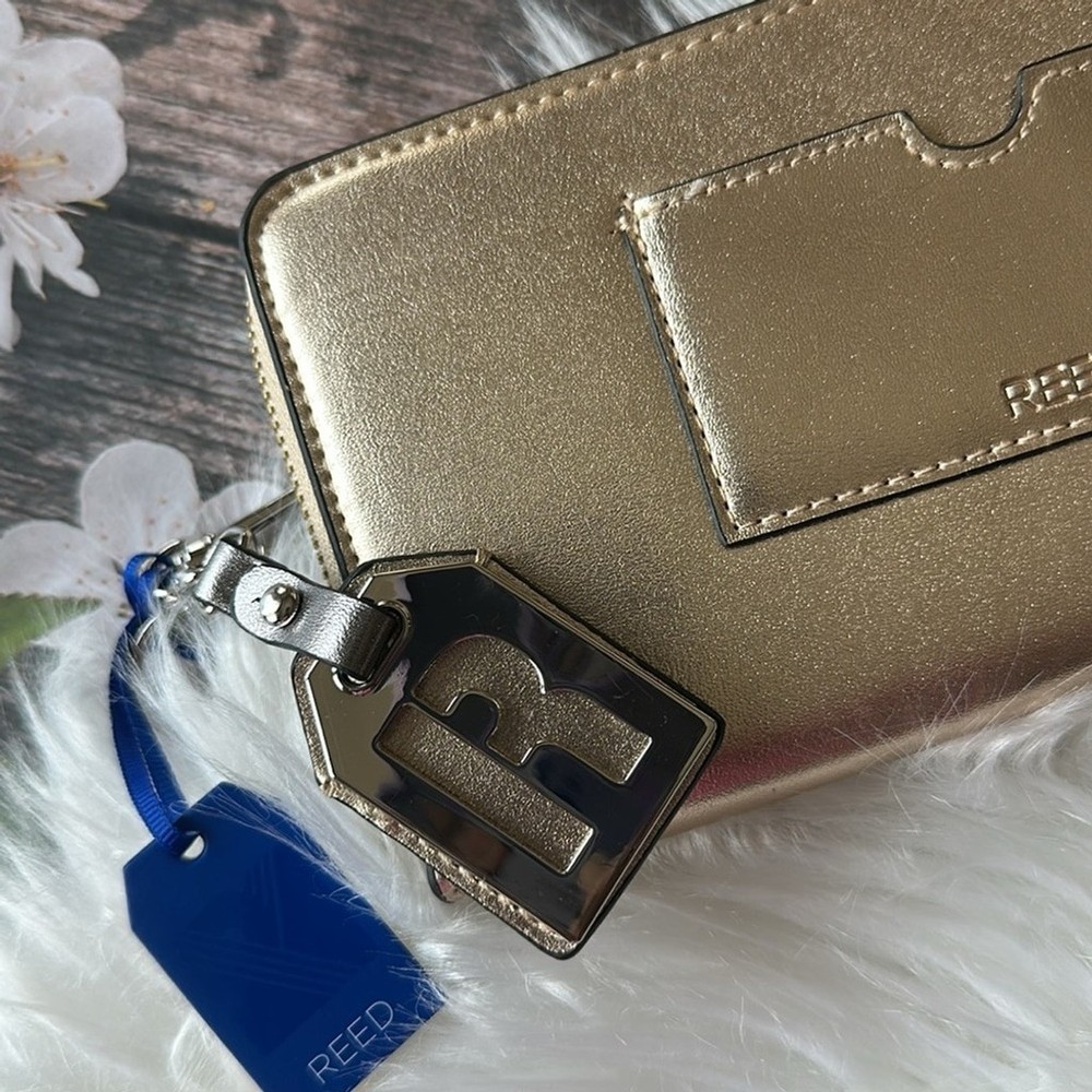 Reed Gold Wallet And Initials R Keychain