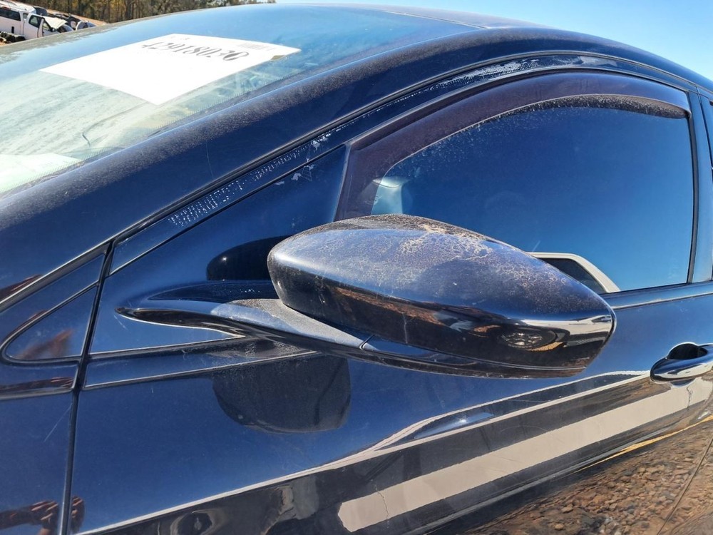 200 2015 Glove Box 4866432