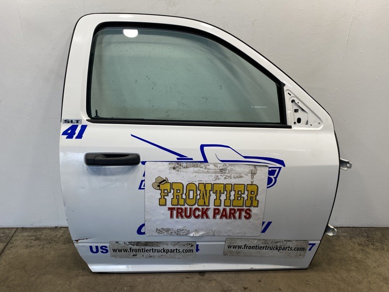 2016 Ram 5500 Door (606-13826)