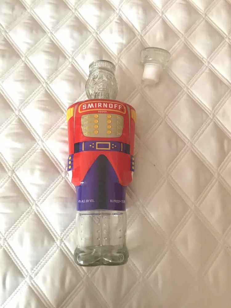 SMIRNOFF VODKA GLASS SOLDIER NUTCRACKER DECANTER - RARE -