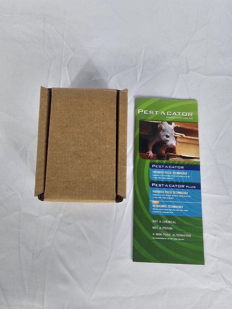 Pest-a-Cator Plus 2000 Electronic Rodent Repeller Model 12200