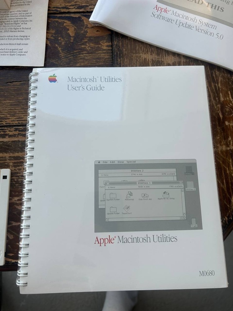 Apple Macintosh System Software Update Version 5.0 Boxed w Disks Manuals