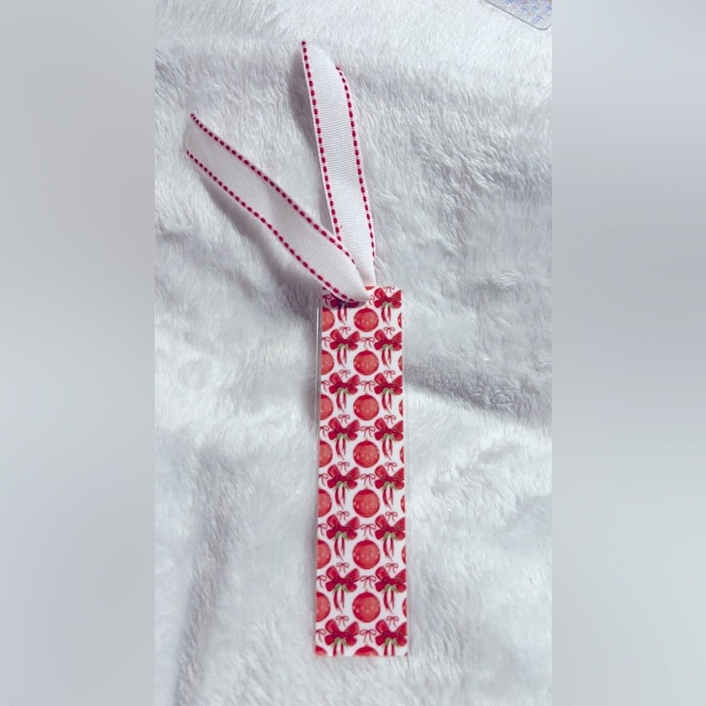Red bows and ornaments bookmark