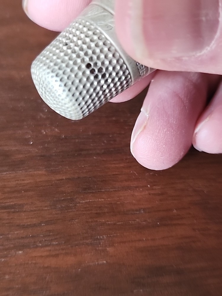 Marked Sterling Silver Size 10 Engraved Thimble W Anchor Hallmark Engraved