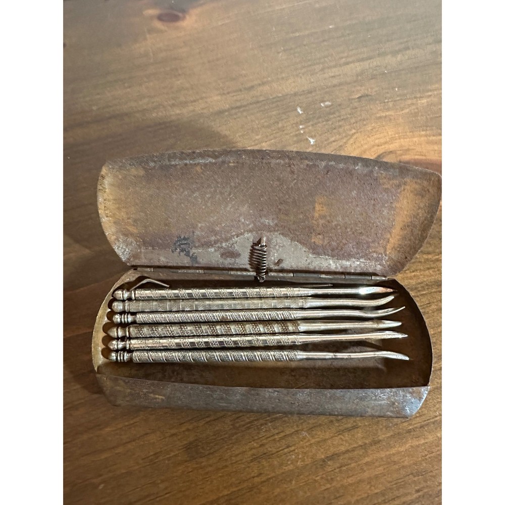 Antique Metal nutcracker kit