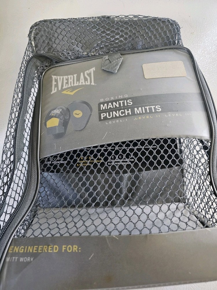 Everlast Mantis Punch Mitts Level II