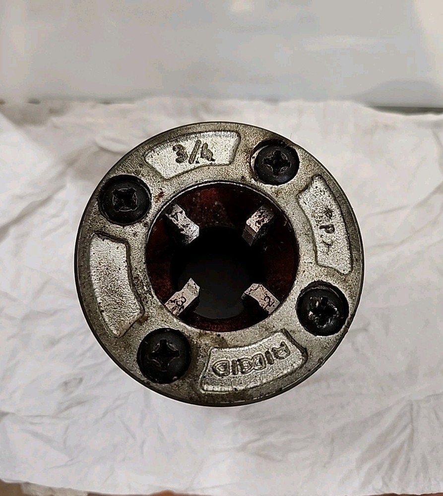 Rigid 3/4” NPT Complete Pipe Threading Die Head