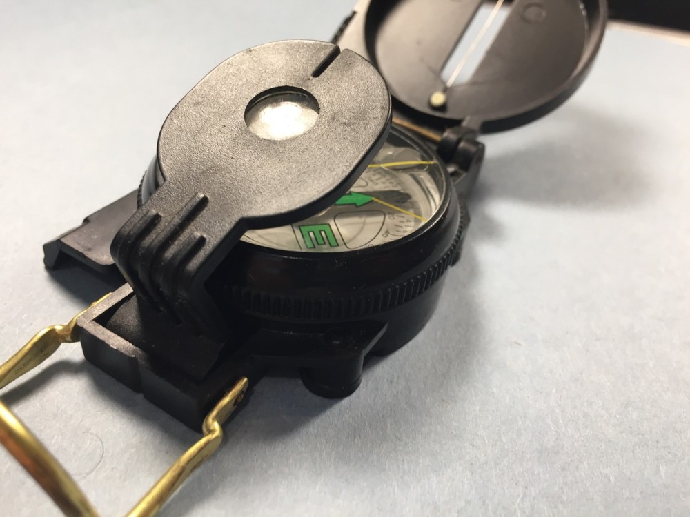 Military style plastic Compass (Black)