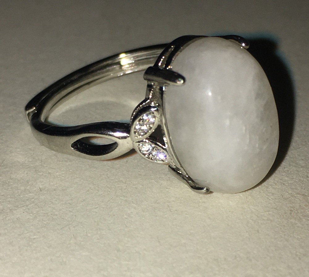 moonstone ring adjustable to size 6 & 7