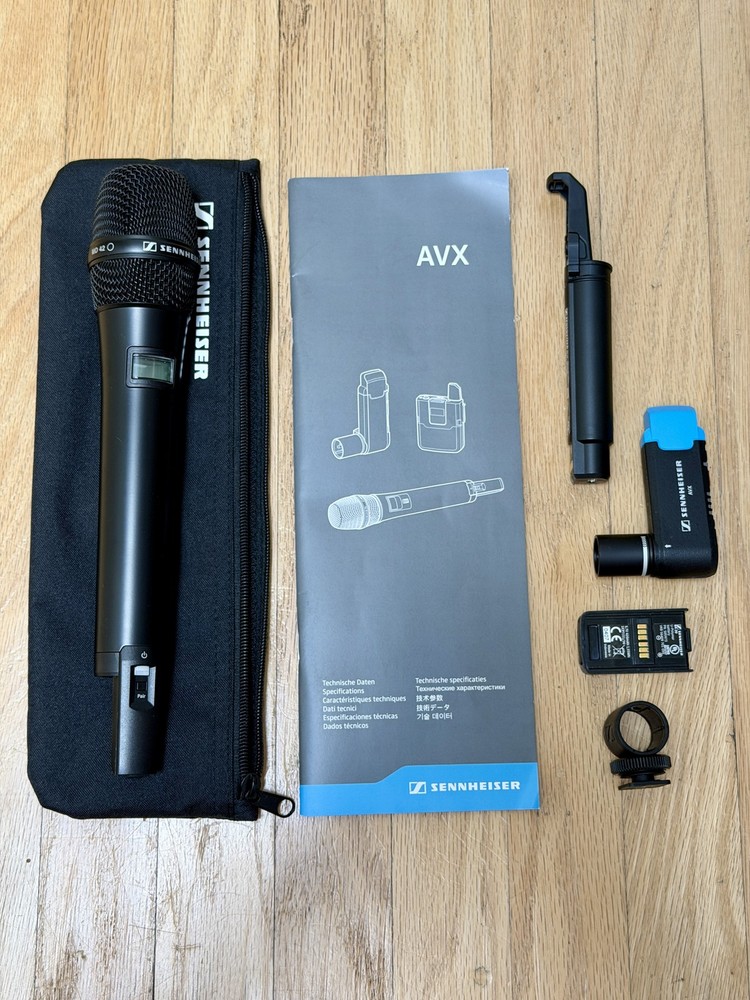 Sennheiser AVX MD 42 Pro Wireless Handheld Microphone Set w/ Case & Extras