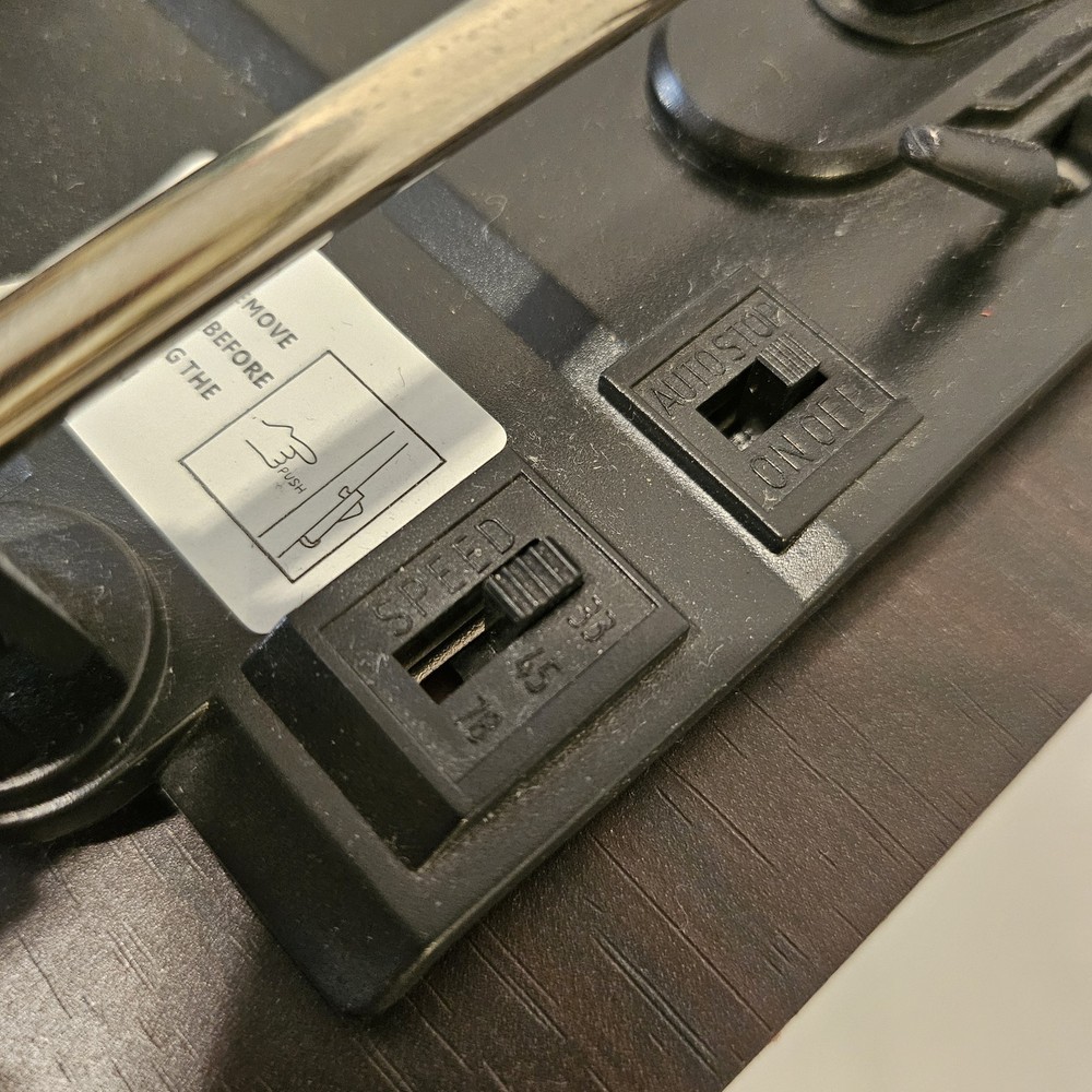 Wockoder Bluetooth Turntable Record Player – Built-In Speakers – RCA Out – Works