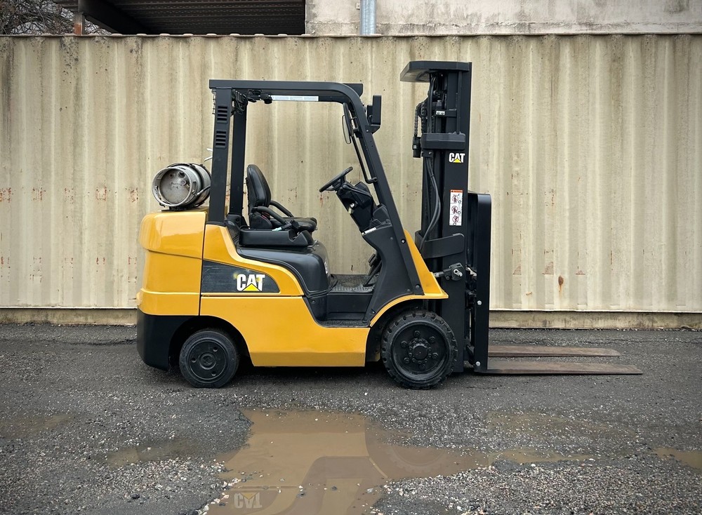 2020 CATERPILLAR 2C6000 FORKLIFT 6000 LBS
