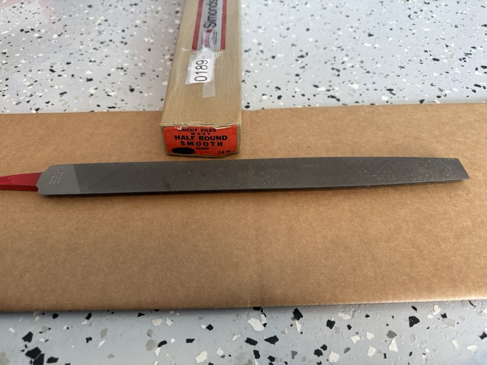 New Simonds 14” Half Round File, Smooth, 32600