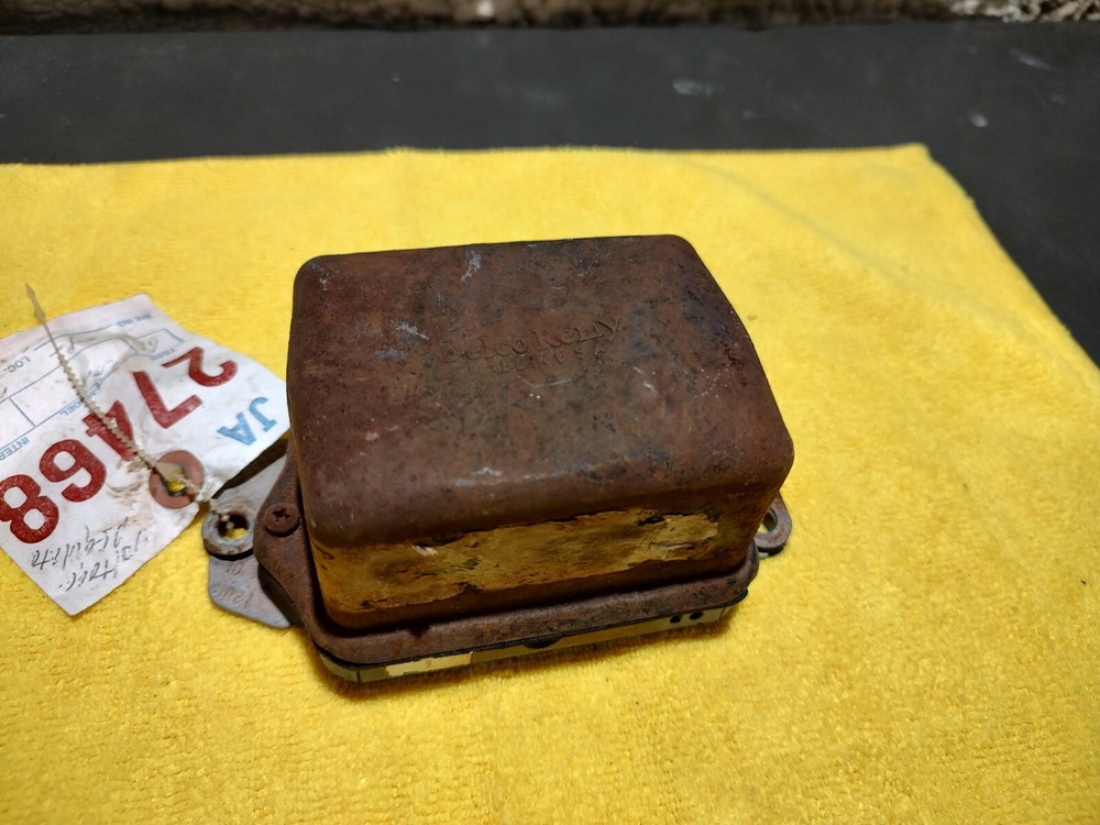Cadillac 1961 Voltage Regulator Original #27468-C13