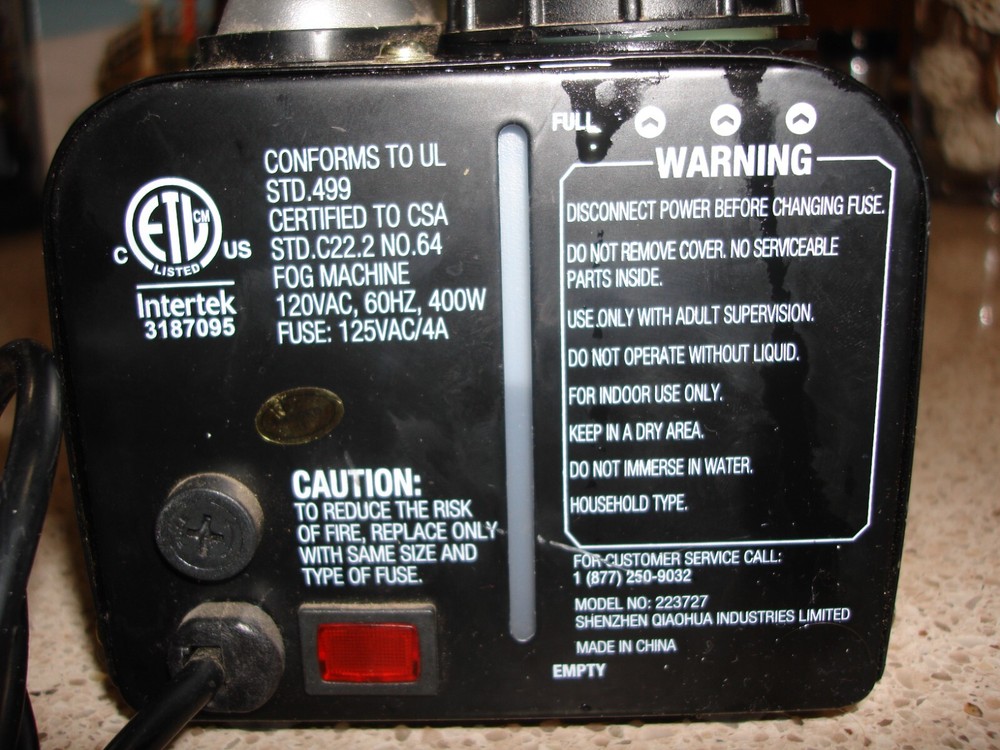 The Fog Machine w/Skeleton Hands EUC