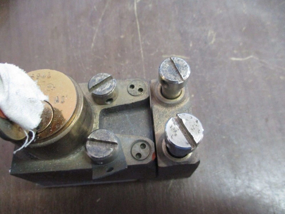 Superior Interlock S105813Y Used