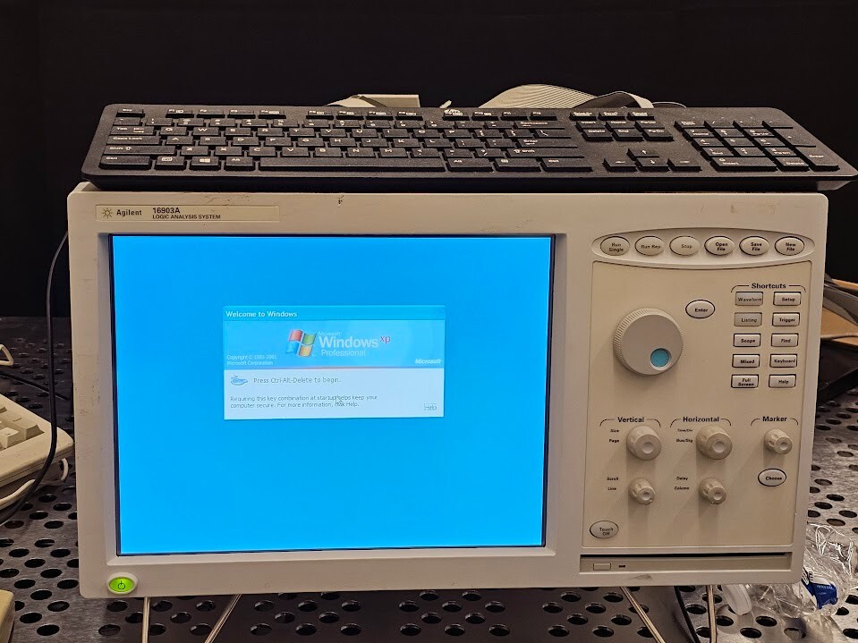 Agilent 16903A Logic Analysis System – 16900 Series