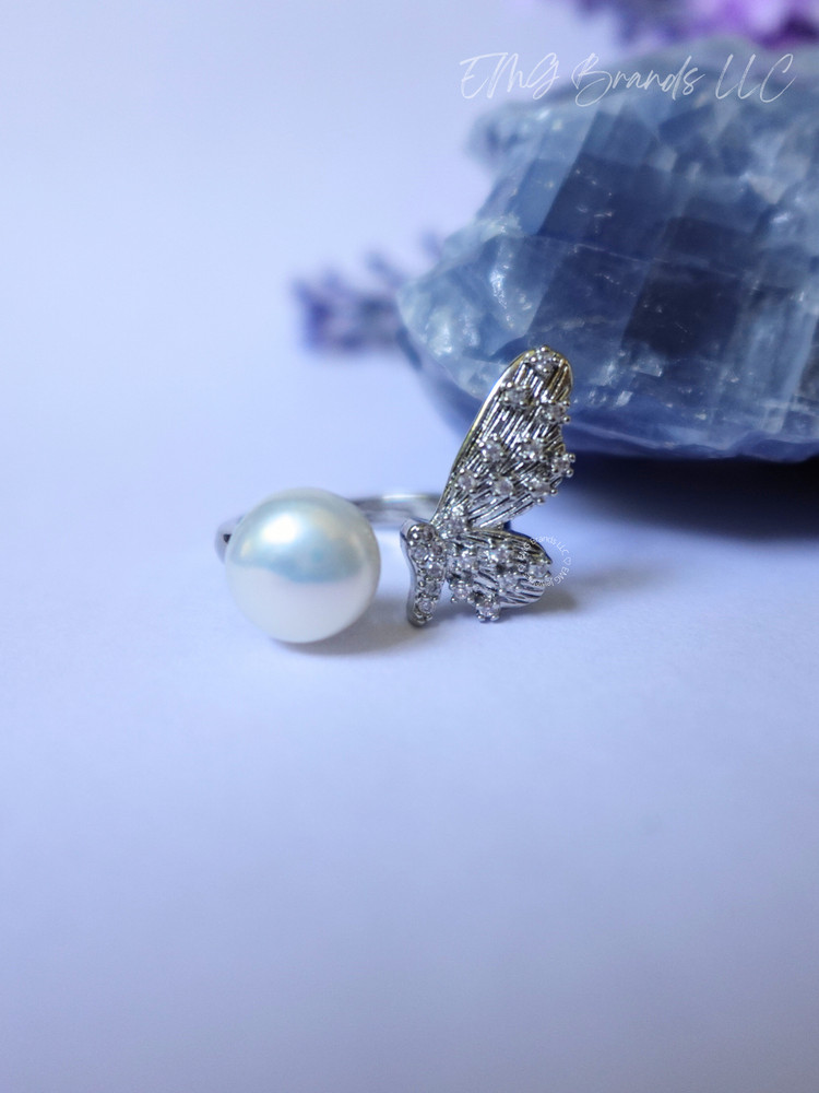 Butterfly Pearl Ring