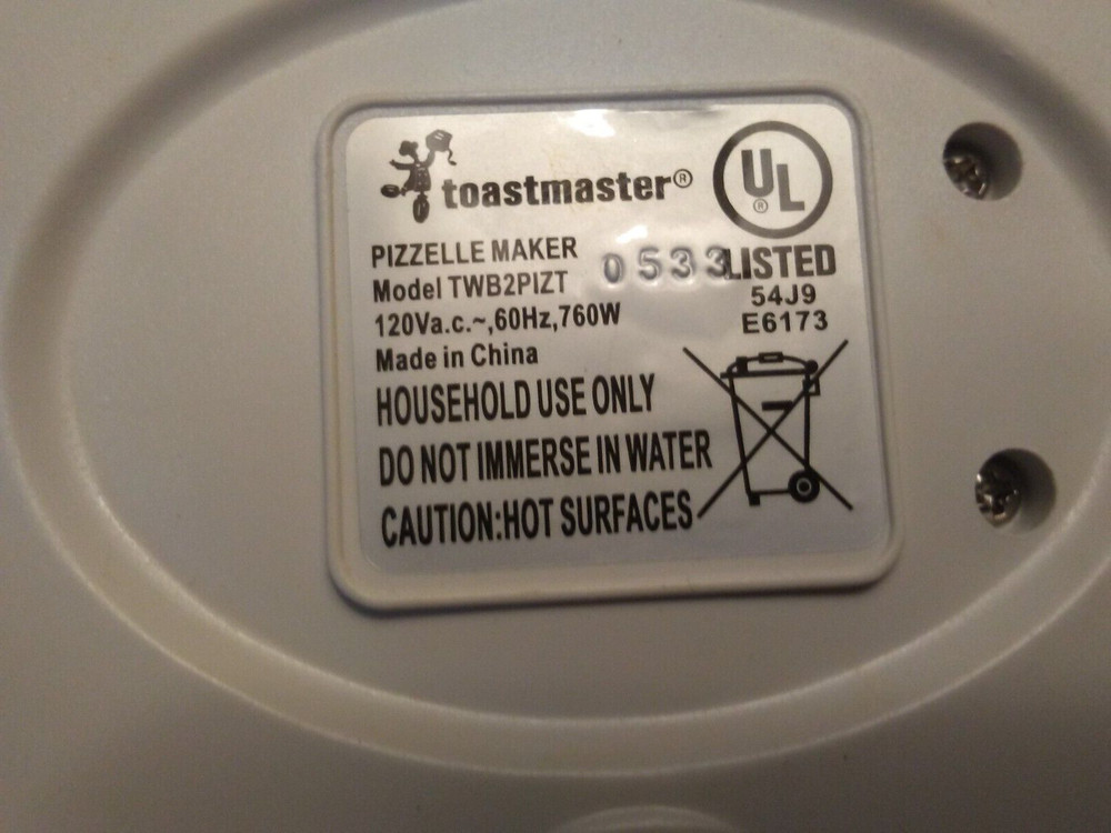 Toastmaster Pizzelle maker Italian cookie press
