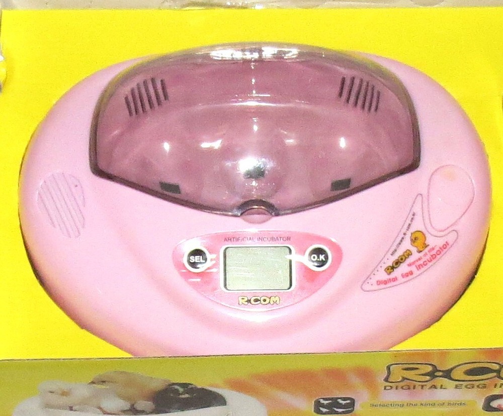 R-Com Digital Egg Incubator DX-8800XP + Inserts - never used