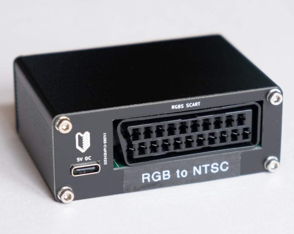 RGB SCART to NTSC S-video and composite transcoder/encoder