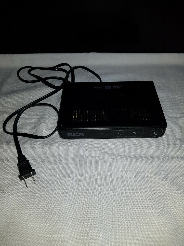 RCA DIGITAL CONVERTER BOX, DTA800B1 BLACK DIGITAL TELEVISION