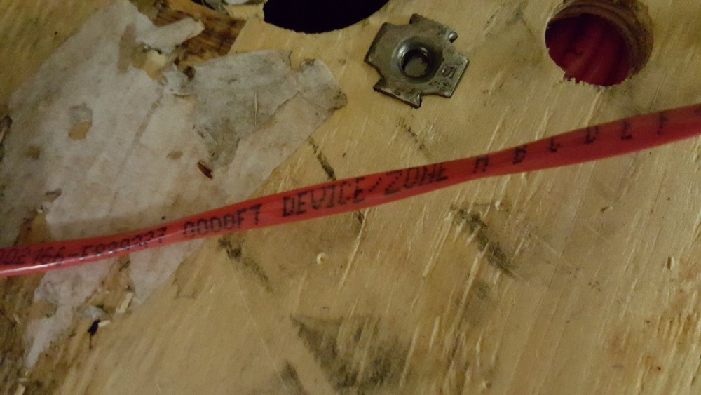 Southwire Genesis 4313 14/2C Solid Riser Fire Alarm/Security Cable Red /100ft