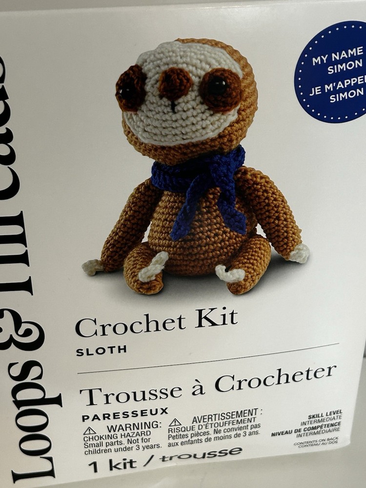 Loops & Threads Crochet Kit "Sloth"