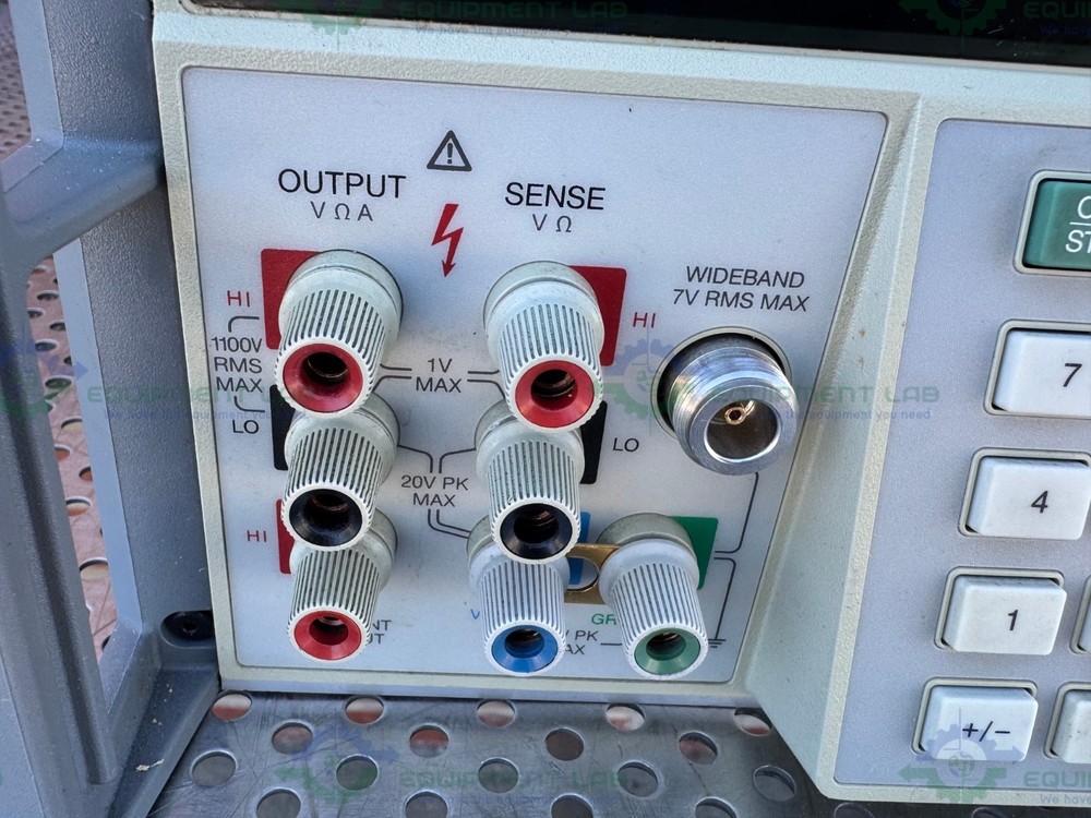 Fluke Calibration 5700A High Performance Multi Fnction Calibrator NOT CALIBRATED