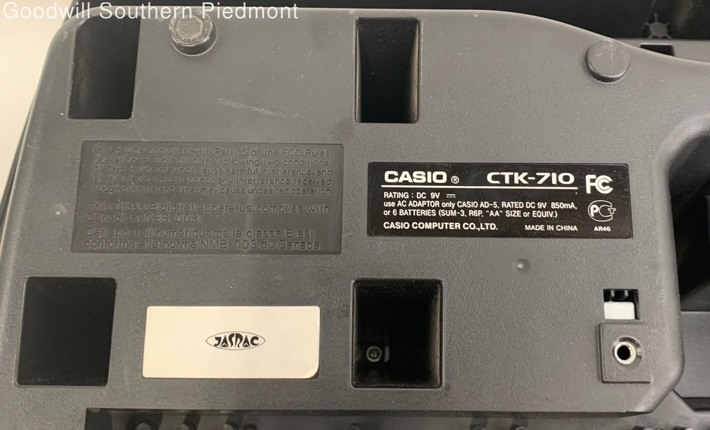 Casio CTK-710 61-Key Electronic Keyboard - Tested