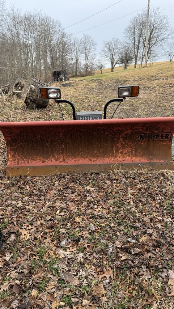 Hiniker Snowplow, Controller, Extra Motor,  Some Parts   Needs Mount &harness