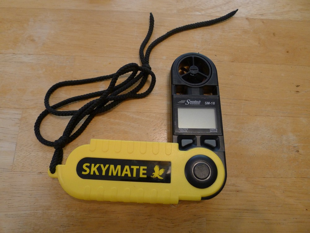 Skygate Handheld Wind Speed Gauge